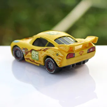 Disney Pixar Cars 2 No. 95 dzeltens spīdošais Zibens Mcqueen Modeli Metāla Lējumiem sakausējuma Rotaļu Automašīnas modelis bērniem 1:55 Zīmolu rotaļlietas