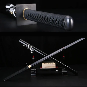 Nekustamā japāņu katana zobens roku darbs salocīta, melnā tērauda lāpstiņu samuraju zobenu pilna tang asums