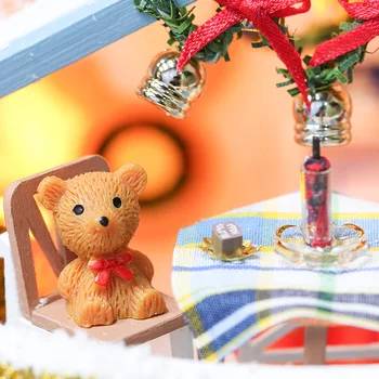 Ziemassvētku DIY Leļļu Nams Koka Miniatūra leļļu Namiņš Mēbeles Komplekts Eiropas Stila Koka Māja Dzimšanas dienas Dāvanu-Rotaļlietas Bērniem